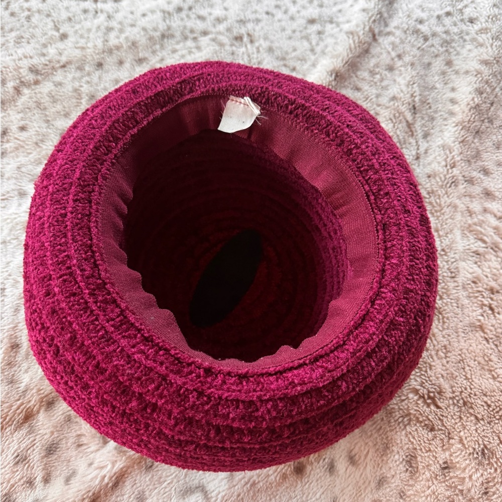 Vintage 90s burgundy hat - Picture 2 of 3